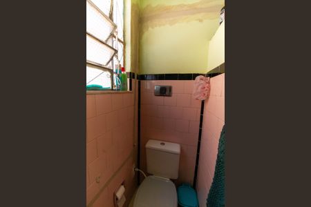 Casa à venda com 80m², 2 quartos e sem vaga Casa à venda com 80m², 2 quartos e sem vagaBanheiro Social