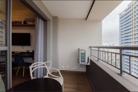 Studio para alugar com 27m², 1 quarto e sem vagaVaranda