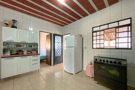 Casa à venda com 170m², 4 quartos e sem vagaCozinha