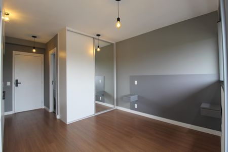 Sala/Quarto de kitnet/studio para alugar com 1 quarto, 24m² em Vila Olímpia, São Paulo