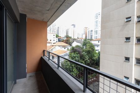 Studio à venda com 26m², 1 quarto e sem vaga Studio à venda com 26m², 1 quarto e sem vagaVaranda