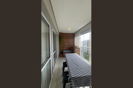 Apartamento à venda com 90m², 2 quartos e 2 vagas Apartamento à venda com 90m², 2 quartos e 2 vagasVaranda