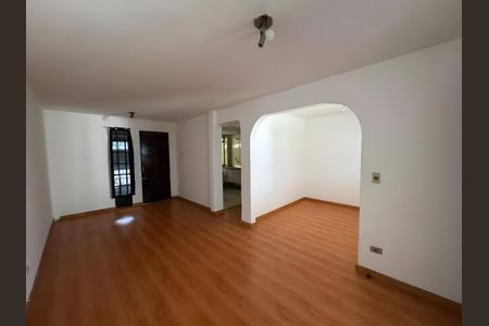 Sala de casa para alugar com 2 quartos, 61m² em São Geraldo, Belo Horizonte