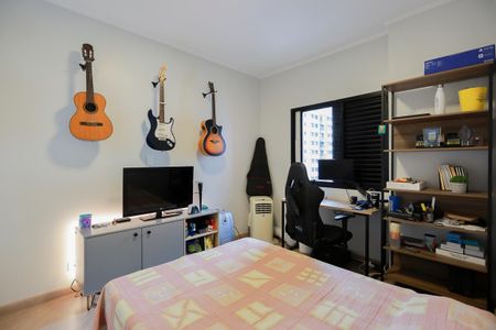 Apartamento à venda com 144m², 3 quartos e 2 vagasQuarto 1