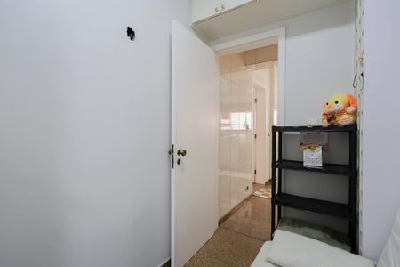 Apartamento à venda com 144m², 3 quartos e 2 vagasQuarto de serviço