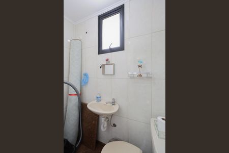 Apartamento à venda com 144m², 3 quartos e 2 vagasBanheiro de serviço