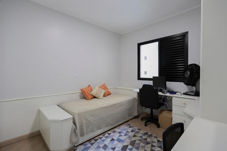 Apartamento à venda com 144m², 3 quartos e 2 vagasQuarto 2
