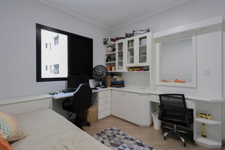 Apartamento à venda com 144m², 3 quartos e 2 vagasQuarto 2