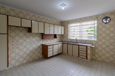 Casa à venda com 190m², 3 quartos e 2 vagasCozinha