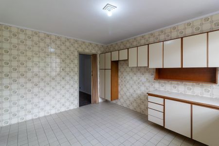 Casa à venda com 190m², 3 quartos e 2 vagasCozinha