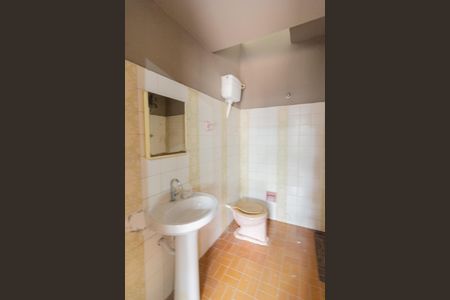 Casa à venda com 190m², 3 quartos e 2 vagasBanheiro de serviço