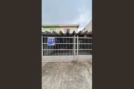 Casa à venda com 190m², 3 quartos e 2 vagasFachada