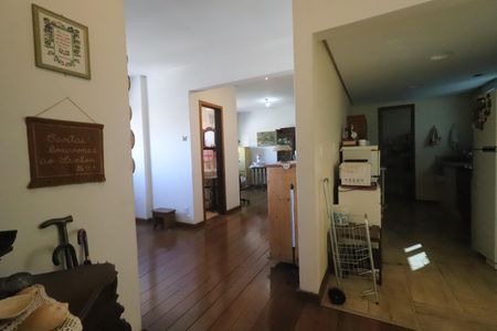 Apartamento à venda com 159m², 4 quartos e sem vagaSala