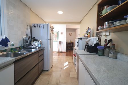 Apartamento à venda com 159m², 4 quartos e sem vagaCozinha