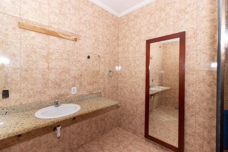 Apartamento para alugar com 360m², 2 quartos e 1 vagaBanheiro