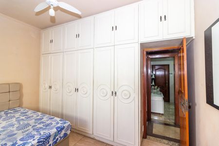 Apartamento para alugar com 360m², 2 quartos e 1 vagaQuarto 1