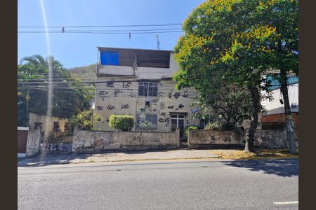 Apartamento para alugar com 360m², 2 quartos e 1 vagaFachada