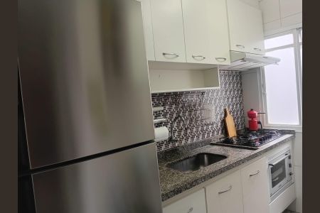 Apartamento à venda com 50m², 2 quartos e 1 vaga Apartamento à venda com 50m², 2 quartos e 1 vagaCozinha