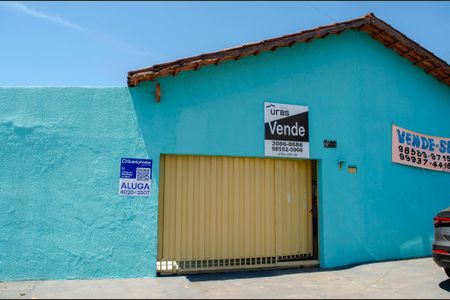 Casa para alugar com 269m², 4 quartos e 4 vagas Casa para alugar com 269m², 4 quartos e 4 vagasPlaca