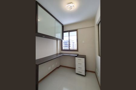 Apartamento à venda com 85m², 3 quartos e sem vagaQuarto 1