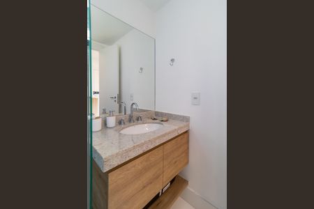 Apartamento à venda com 21m², 1 quarto e sem vaga Apartamento à venda com 21m², 1 quarto e sem vagaBanheiro Social