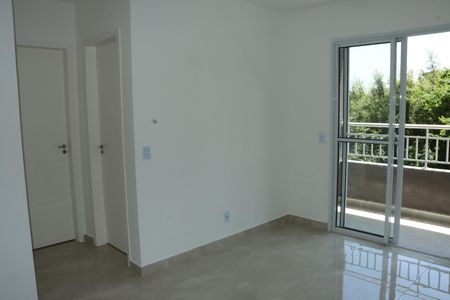 Sala/Cozinha de apartamento para alugar com 2 quartos, 58m² em Jardim Belizário, Cotia