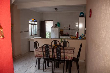 Casa à venda com 90m², 3 quartos e 1 vagaSala de Jantar