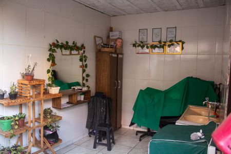 Casa à venda com 90m², 3 quartos e 1 vagaÁrea de Serviço