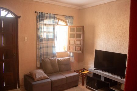 Sala de casa à venda com 3 quartos, 90m² em Jardim Laguna, Contagem