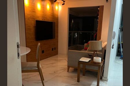 Sala de apartamento à venda com 2 quartos, 60m² em Vila Ema, São Paulo