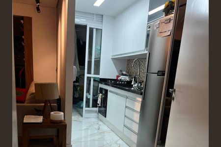 Apartamento à venda com 60m², 2 quartos e 2 vagas Apartamento à venda com 60m², 2 quartos e 2 vagasCozinha