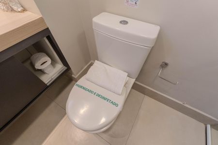 Apartamento à venda com 29m², 1 quarto e 1 vaga Apartamento à venda com 29m², 1 quarto e 1 vagaBanheiro da Suíte