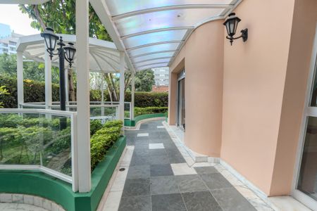 Apartamento à venda com 29m², 1 quarto e 1 vaga Apartamento à venda com 29m², 1 quarto e 1 vagaÁrea comum