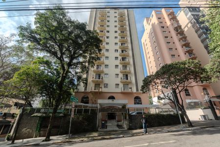 Apartamento à venda com 29m², 1 quarto e 1 vaga Apartamento à venda com 29m², 1 quarto e 1 vagaFachada