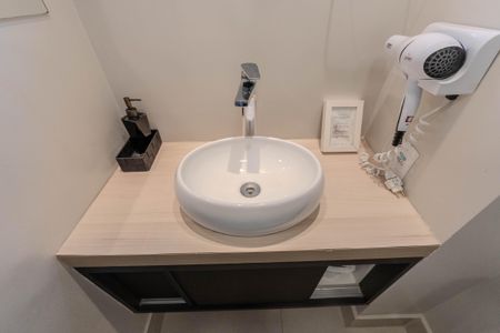 Apartamento à venda com 29m², 1 quarto e 1 vaga Apartamento à venda com 29m², 1 quarto e 1 vagaBanheiro da Suíte