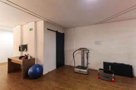 Apartamento para alugar com 57m², 2 quartos e 1 vaga Apartamento para alugar com 57m², 2 quartos e 1 vagaÁrea comum - Academia