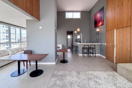 Studio à venda com 32m², 1 quarto e 1 vaga Studio à venda com 32m², 1 quarto e 1 vagaÁrea comum