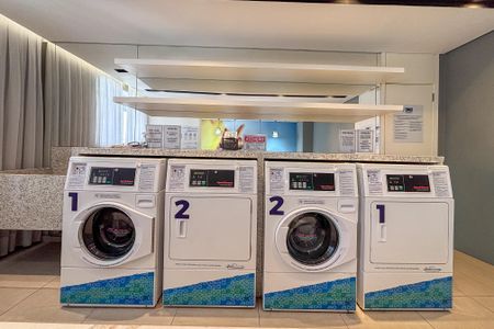 Studio à venda com 32m², 1 quarto e 1 vaga Studio à venda com 32m², 1 quarto e 1 vagaÁrea comum