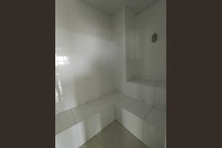 Apartamento à venda com 210m², 3 quartos e 2 vagas Apartamento à venda com 210m², 3 quartos e 2 vagasÁrea comum - Sauna