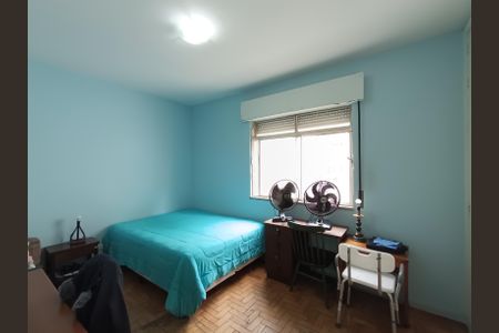 Apartamento à venda com 210m², 3 quartos e 2 vagas Apartamento à venda com 210m², 3 quartos e 2 vagasQuarto 1