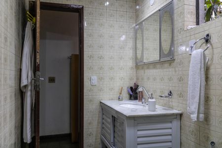 Casa à venda com 600m², 3 quartos e 2 vagasBanheiro Social