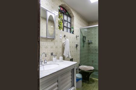 Casa à venda com 600m², 3 quartos e 2 vagasBanheiro Social