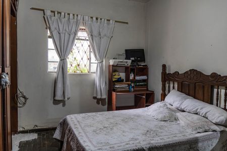 Casa à venda com 600m², 3 quartos e 2 vagasQuarto 1
