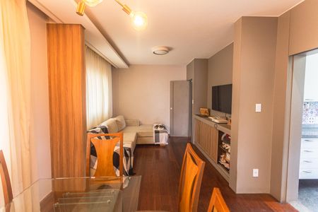 Apartamento à venda com 145m², 4 quartos e 2 vagasSala 2