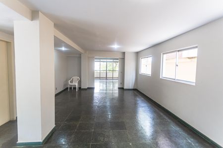 Apartamento à venda com 145m², 4 quartos e 2 vagasÁrea comum - Salão de festas