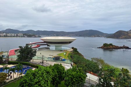 Vista da Sala 1 de apartamento para alugar com 4 quartos, 500m² em Ingá, Niterói