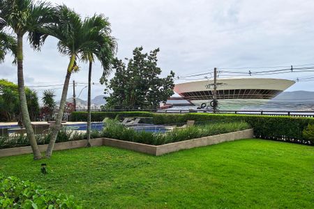 Apartamento à venda com 500m², 4 quartos e 4 vagas Apartamento à venda com 500m², 4 quartos e 4 vagasÁrea comum