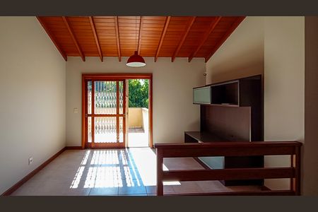 Casa à venda com 195m², 3 quartos e 2 vagasSala andar superior