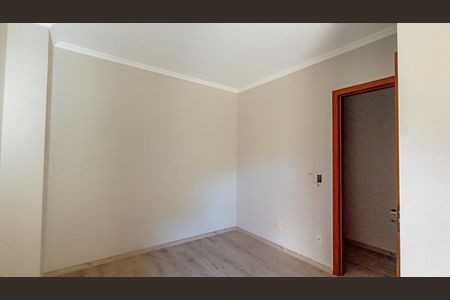 Casa à venda com 195m², 3 quartos e 2 vagasQuarto 2