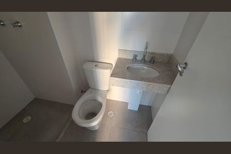 Banheiro de apartamento à venda com 2 quartos, 47m² em Vila Dom Pedro II, São Paulo